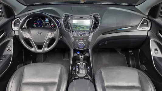 Hyundai DM (e-VGT) 2.0 2WD 2013 7