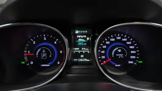 Hyundai DM (e-VGT) 2.0 2WD 2013 8
