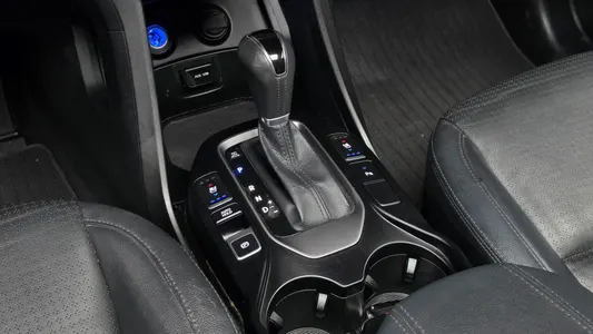 Hyundai DM (e-VGT) 2.0 2WD 2013 9