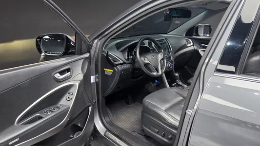 Hyundai DM (e-VGT) 2.0 2WD 2013 10