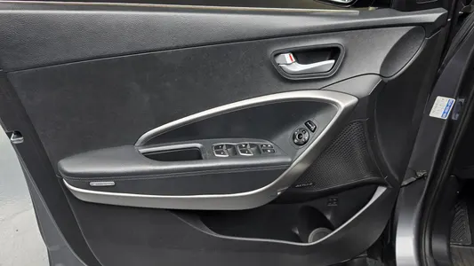 Hyundai DM (e-VGT) 2.0 2WD 2013 24