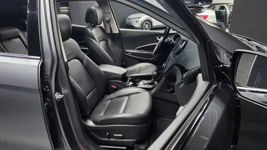 Hyundai DM (e-VGT) 2.0 2WD 2013 26