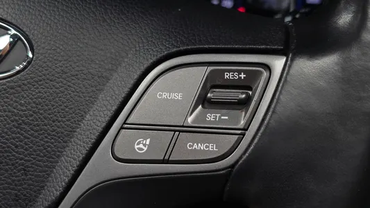 Hyundai DM (e-VGT) 2.0 2WD 2013 27