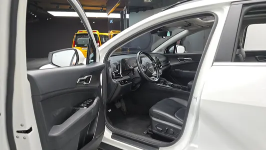 Kia 5 2WD 2023 10