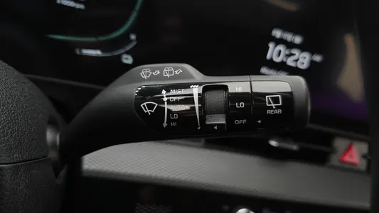 Kia 5 2WD 2023 30
