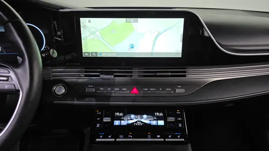 Hyundai IG 3.0 LPi 2022 13