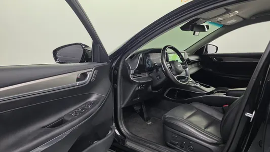 Hyundai IG 3.0 LPi 2022 10