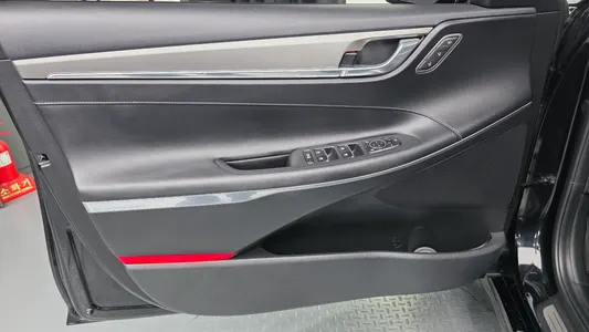 Hyundai IG 3.0 LPi 2022 24