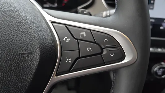 Renault Korea XM3 1.6 GTe 2023 20