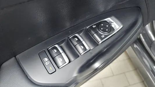 Kia K5 3 2.0 LPI() 2023 19