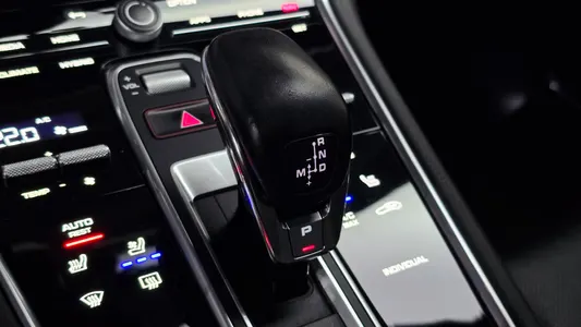 Porsche (971) 2.9 AWD E- 2021 9