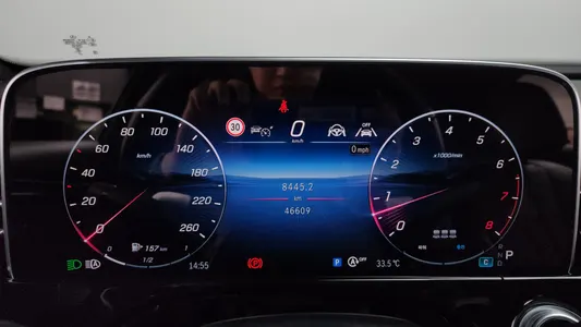 Mercedes-Benz E-Class W214 E300 4MATIC 2024 8