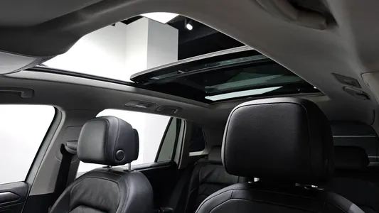 Volkswagen 2 2.0 TDI 4 2023 15