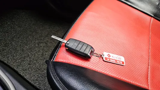 Kia 카렌스 2.0 LPI 2016 16