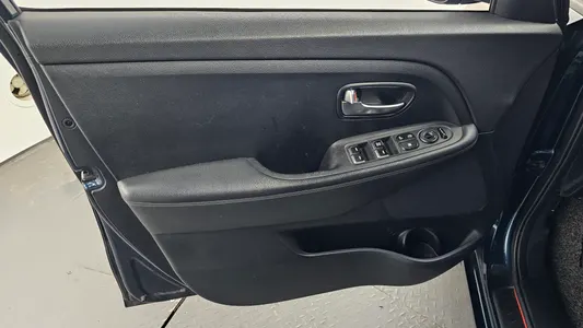 Kia 카렌스 2.0 LPI 2016 24