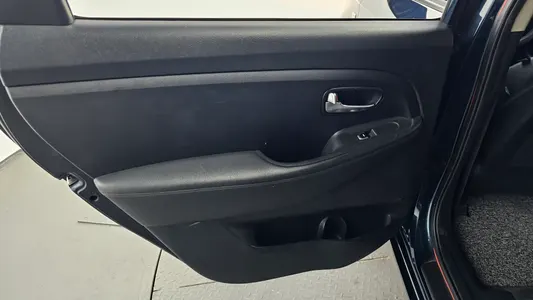 Kia 카렌스 2.0 LPI 2016 25