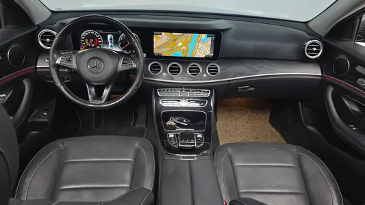 Mercedes-Benz E-Class W213 E300 4MATIC 2017 6