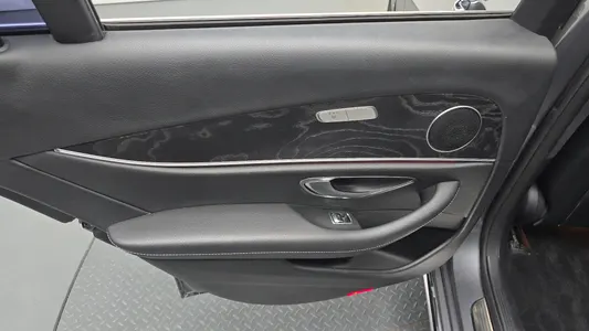 Mercedes-Benz E-Class W213 E300 4MATIC 2017 25