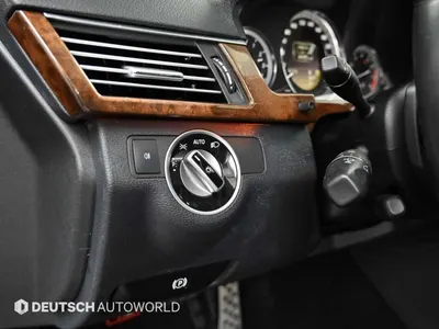 Mercedes-Benz E-Class W212 E300 2011 6