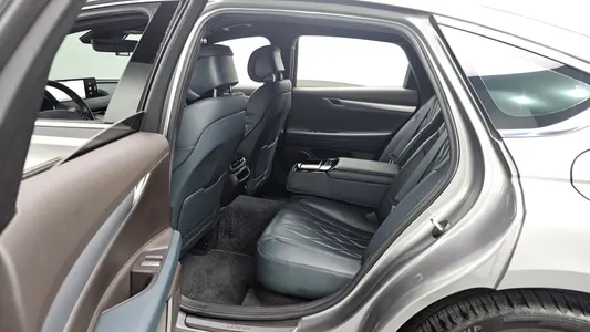 Genesis G80 (RG3) 2.5 2WD 2022 11