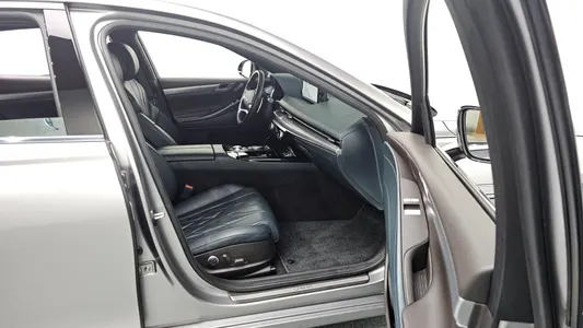 Genesis G80 (RG3) 2.5 2WD 2022 26