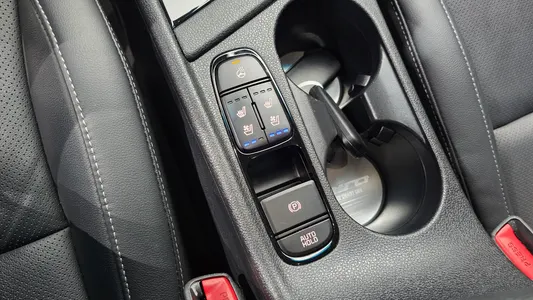 Kia 니로 1.6 HEV 2019 27