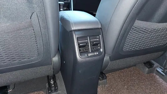 Kia 니로 1.6 HEV 2019 30