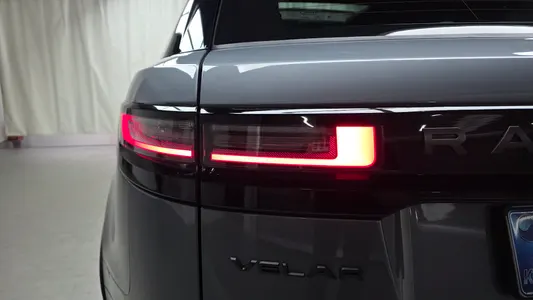 Land Rover 레인지로버 벨라 2.0 P250 SE 2025 23