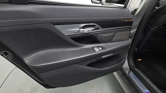 BMW 7 Series (G11) 730Ld xDrive M 2018 25