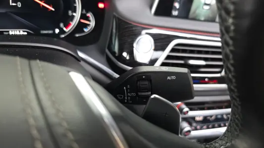 BMW 7 Series (G11) 730Ld xDrive M 2018 28