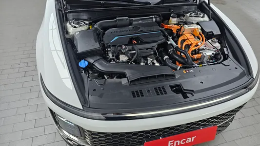 Hyundai (GN7) 2023 6