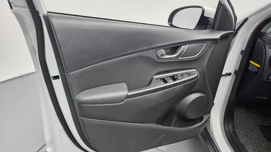 Hyundai 코나 일렉트릭 2018 25
