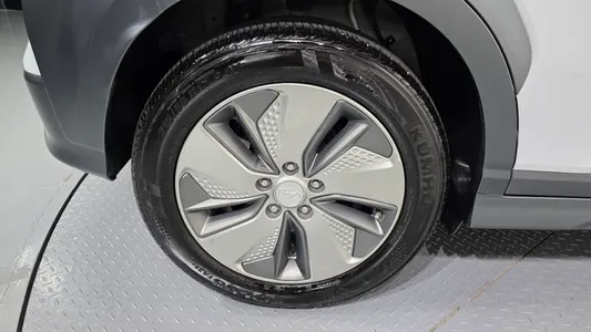 Hyundai 코나 일렉트릭 2018 21