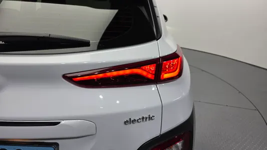 Hyundai 코나 일렉트릭 2018 23