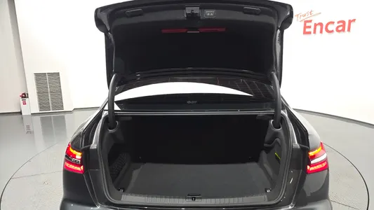 Audi A6 (C8) 45 TFSI 2022 33