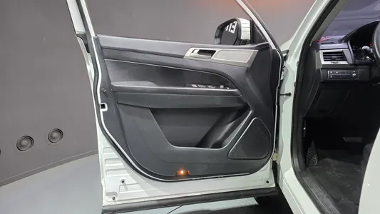 KG Mobility 렉스턴 스포츠 2.2 4WD 2018 24