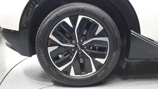 Kia EV6 2023 5