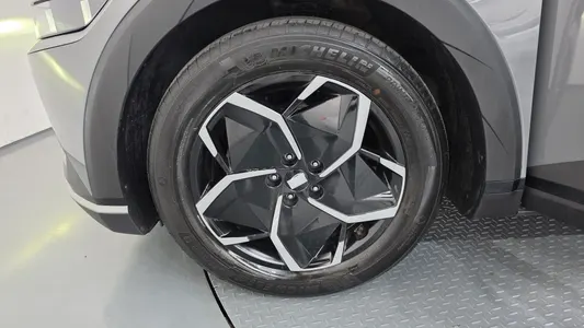 Hyundai Ioniq 5 AWD 2021 5
