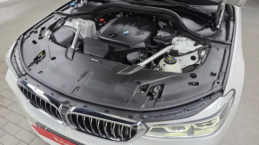 BMW 6 Series GT (G32) 620d 2019 5
