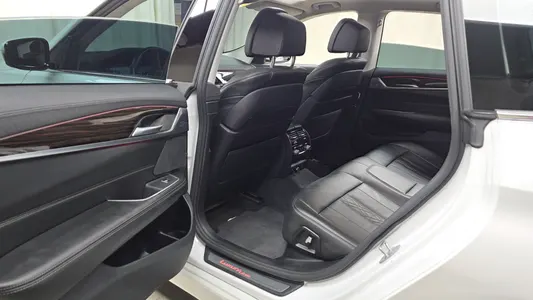 BMW 6 Series GT (G32) 620d 2019 11