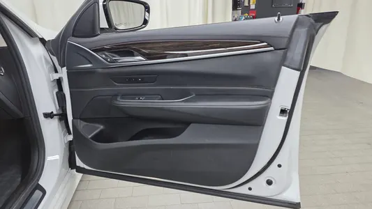 BMW 6 Series GT (G32) 620d 2019 24