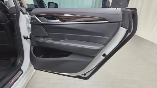 BMW 6 Series GT (G32) 620d 2019 25