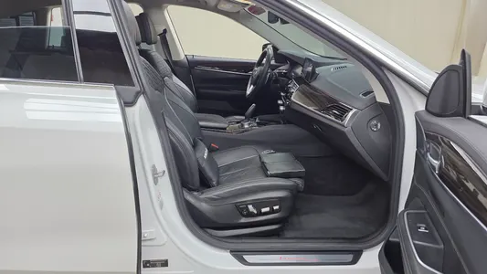 BMW 6 Series GT (G32) 620d 2019 26