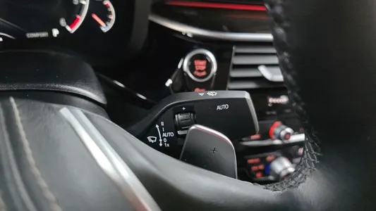BMW 6 Series GT (G32) 620d 2019 29