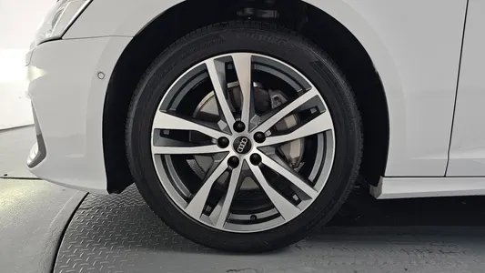 Audi A6 (C8) 45 TFSI 2022 4