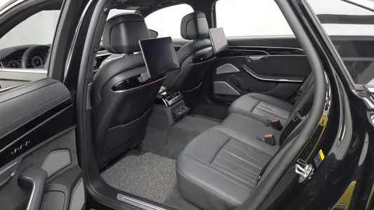 Audi A8 (D5) 55 TFSI LWB 2021 12