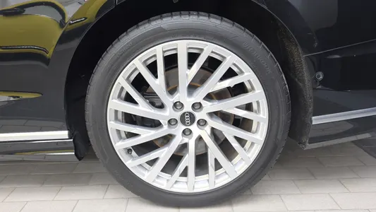 Audi A8 (D5) 55 TFSI LWB 2021 21
