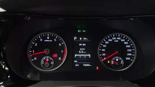 Kia K5 3 2.0 2022 8