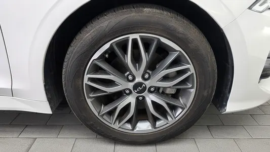 Kia K5 3 2.0 2022 21