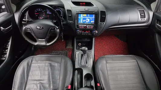 Kia K3 2012 7